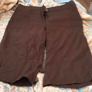 BUNDLE&SAVE!! Brown capris